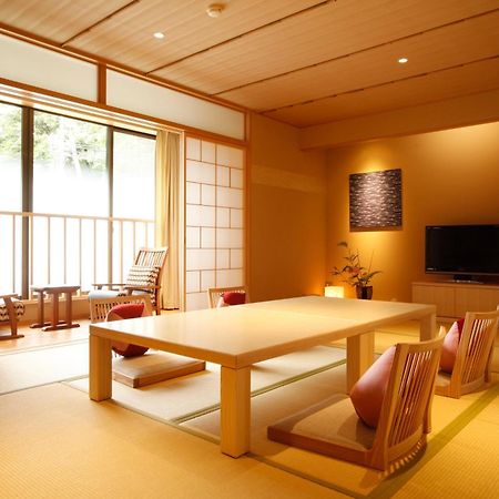 Yuraku Kinosaki Spa & Gardens Toyooka  Εξωτερικό φωτογραφία